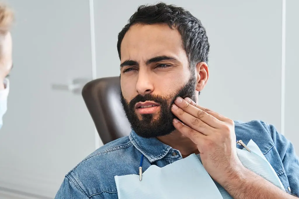 rage de dent, patient chez le dentiste